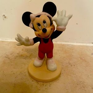 Disney Minnie Mouse Figurine